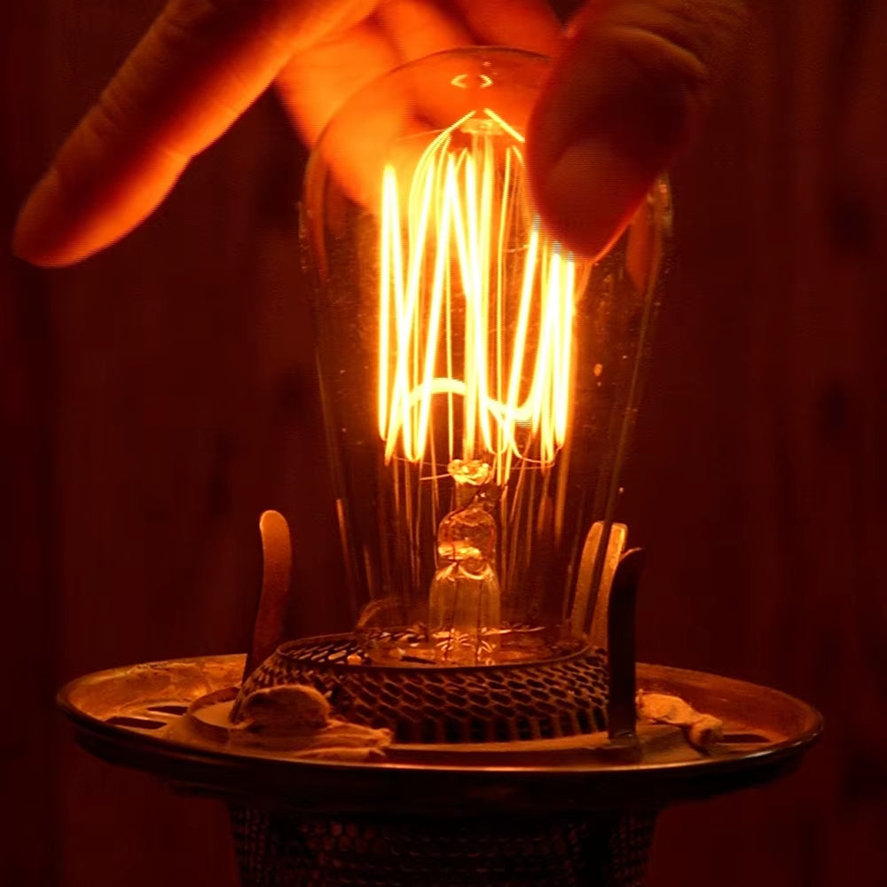 Illuminate Your Space with the Vintage Charm of Edison Bulb E27 220V 40W - ST64 A19 T45 G80 G95 G125 Incandescent Filament Lighting